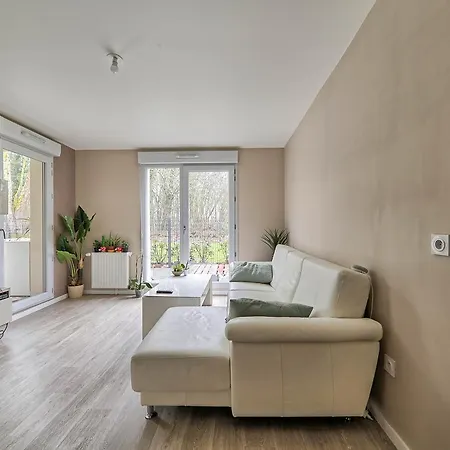 Apartmán Chessy Park *